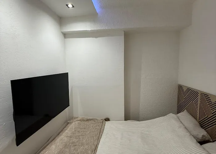 Apartament Vue Port, Piscine Et Parking 4 Couchages Entierement Renove Agde