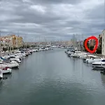 Vue Port, Piscine Et Parking 4 Couchages Entierement Renove Διαμέρισμα