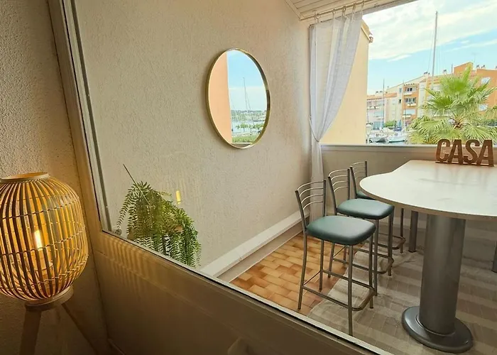 Apartment Vue Port, Piscine Et Parking 4 Couchages Appartement Entierement Renove